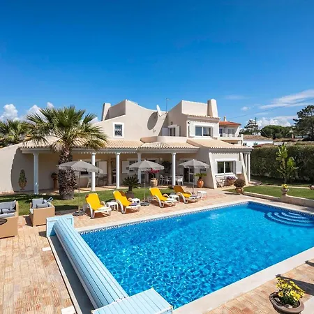 Villa Quintus Court Albufeira
