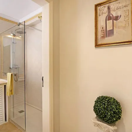 Villa Quintus Court